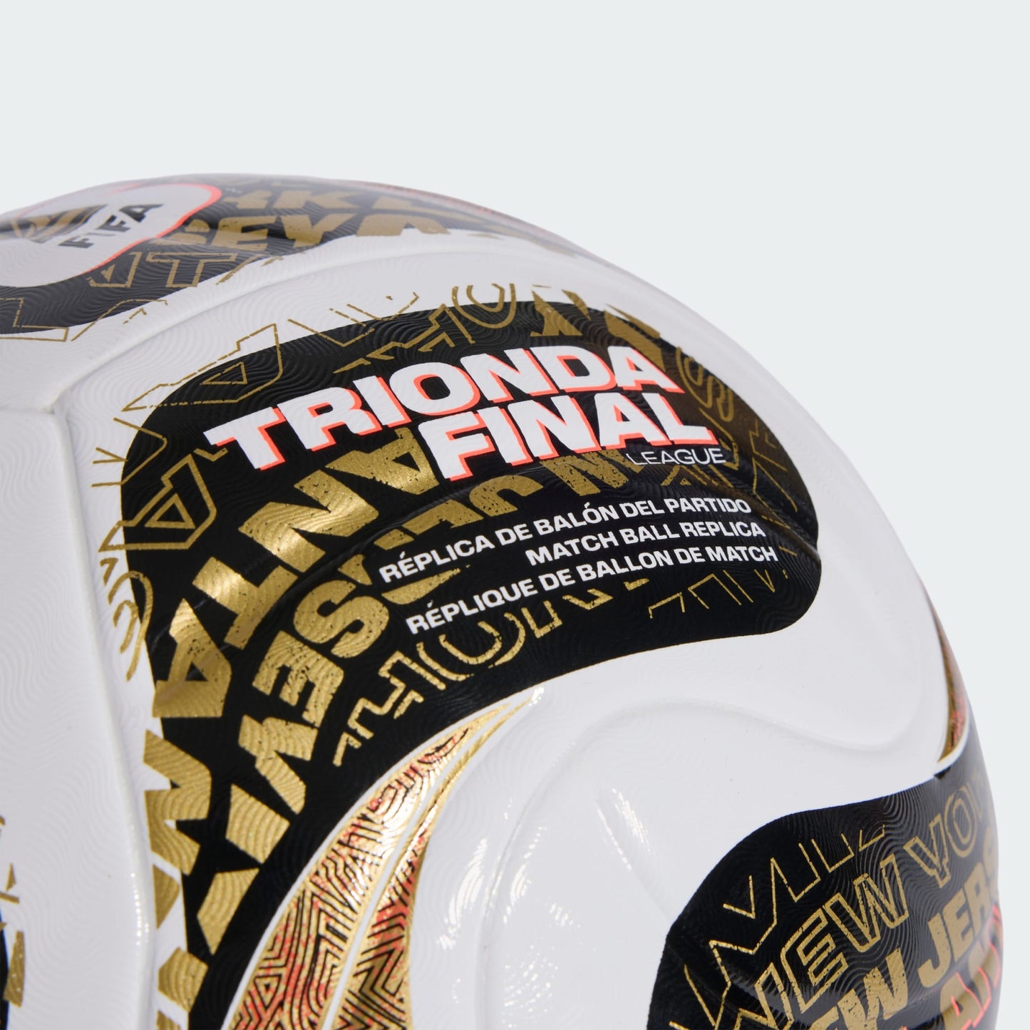 Ballon de Football Adidas Triomda Finale Coupe du Monde FIFA 2026